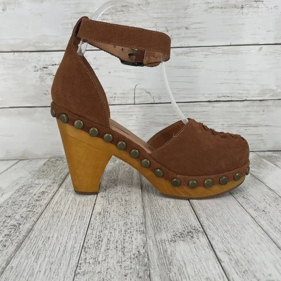 Jeffrey Campbell x Free People Brown Suede Studded Wooden Heel Clog Sandal - Picture 3 of 10